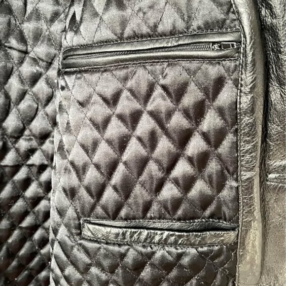 MEN'S 100% Genuine Leather Jacket - BARELY WORN - Picture 3 of 8